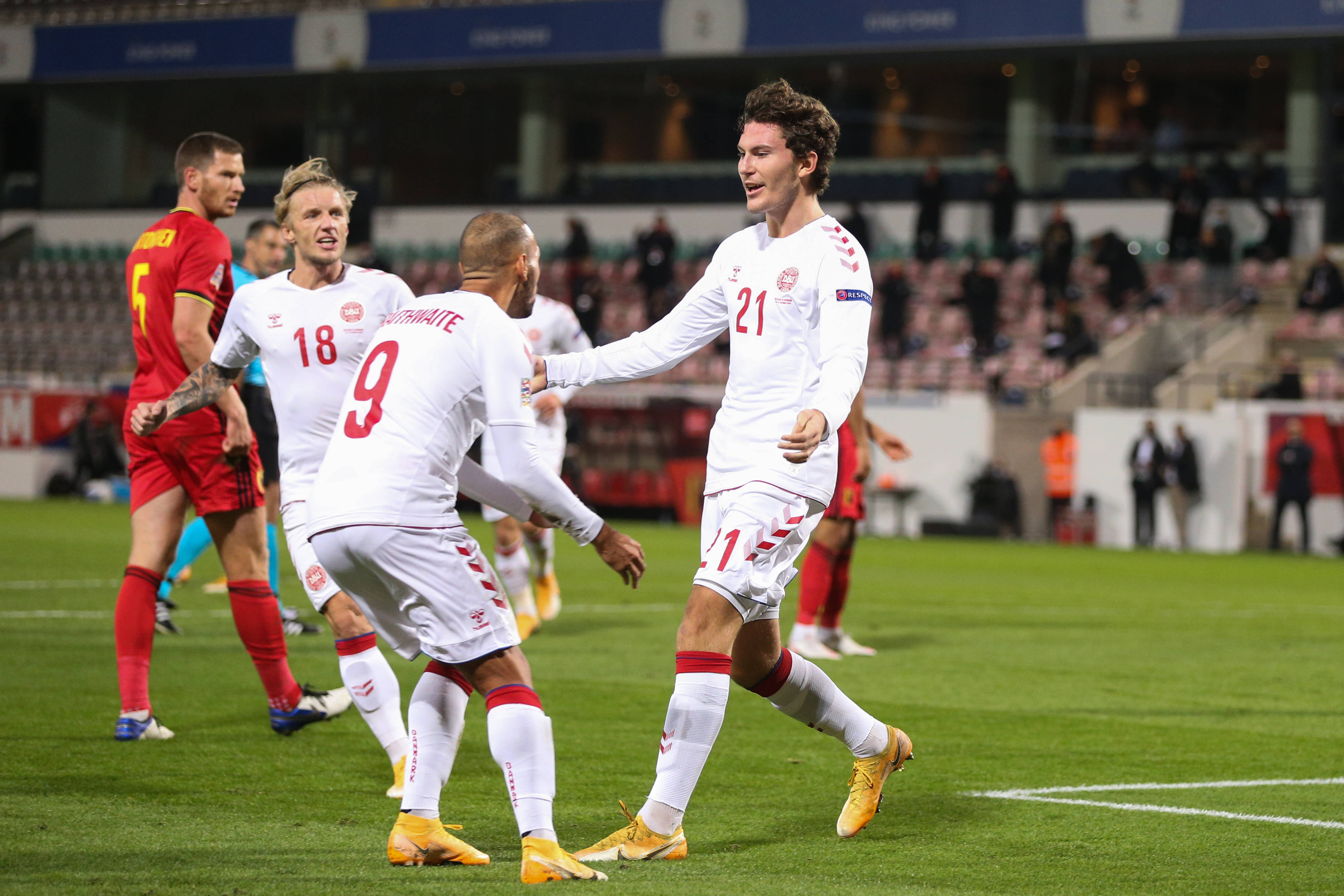 稳扎稳打奠 稳扎稳打奠